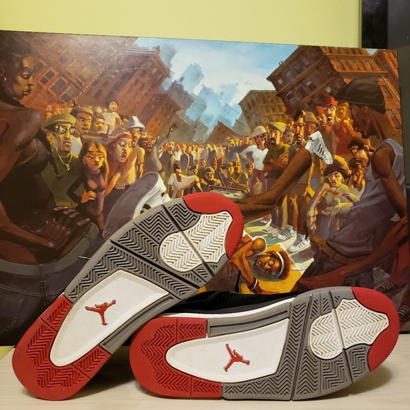 Sold.... Jordan Bred 4s size 10.5 - Picture 4 of 7